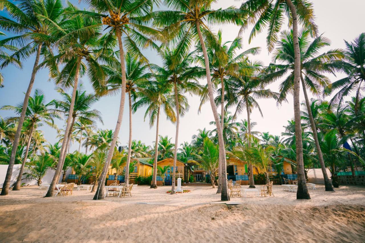 Orange Sky Beach Bungalow Агонда Екстериор снимка
