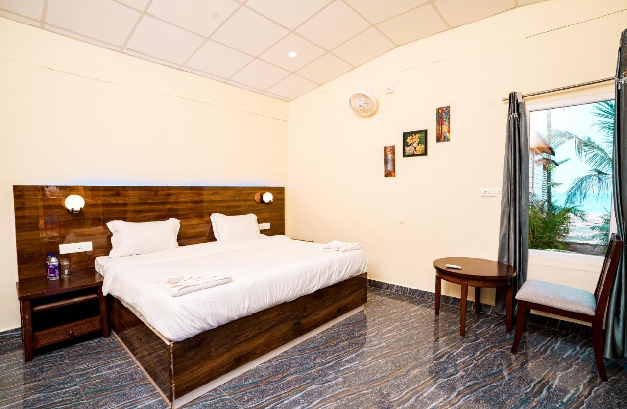 Orange Sky Beach Bungalow Агонда Екстериор снимка