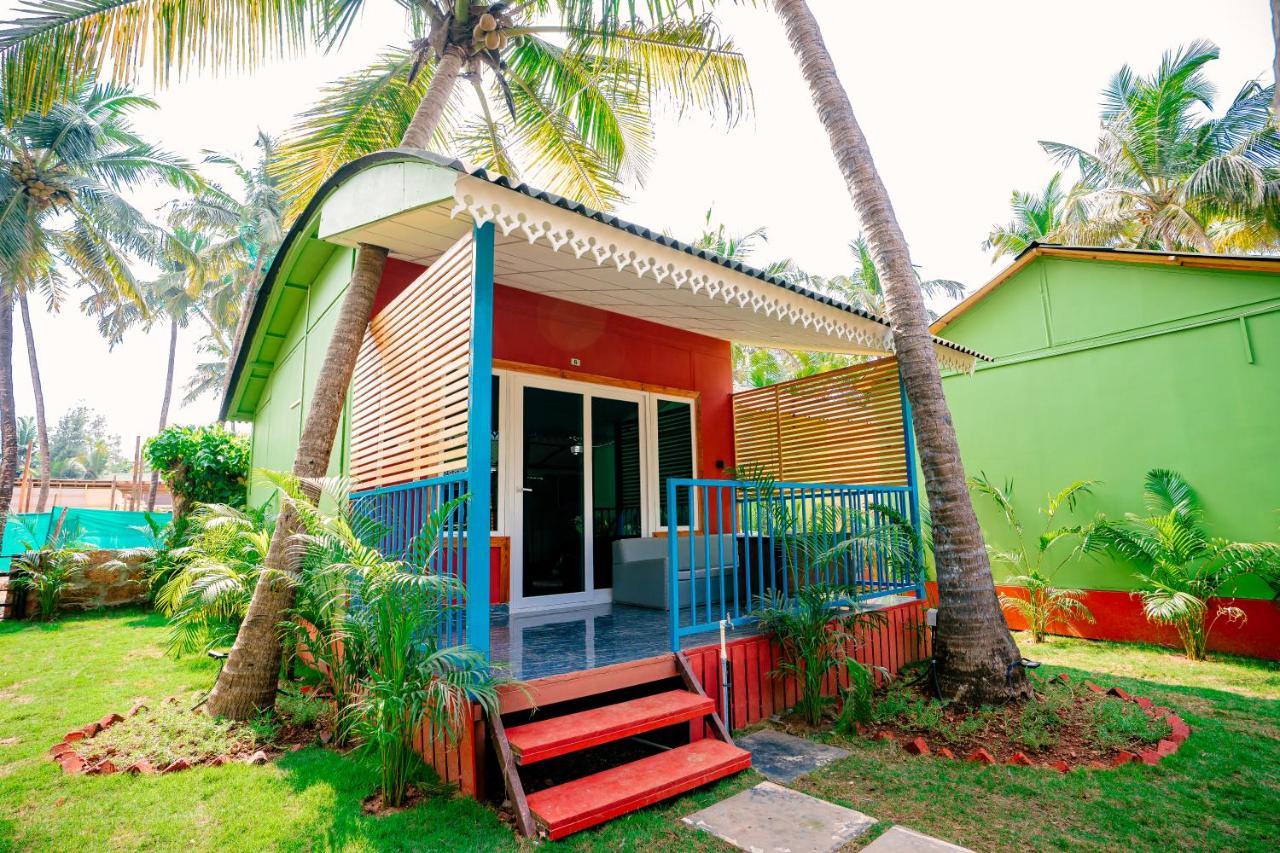 Orange Sky Beach Bungalow Агонда Екстериор снимка