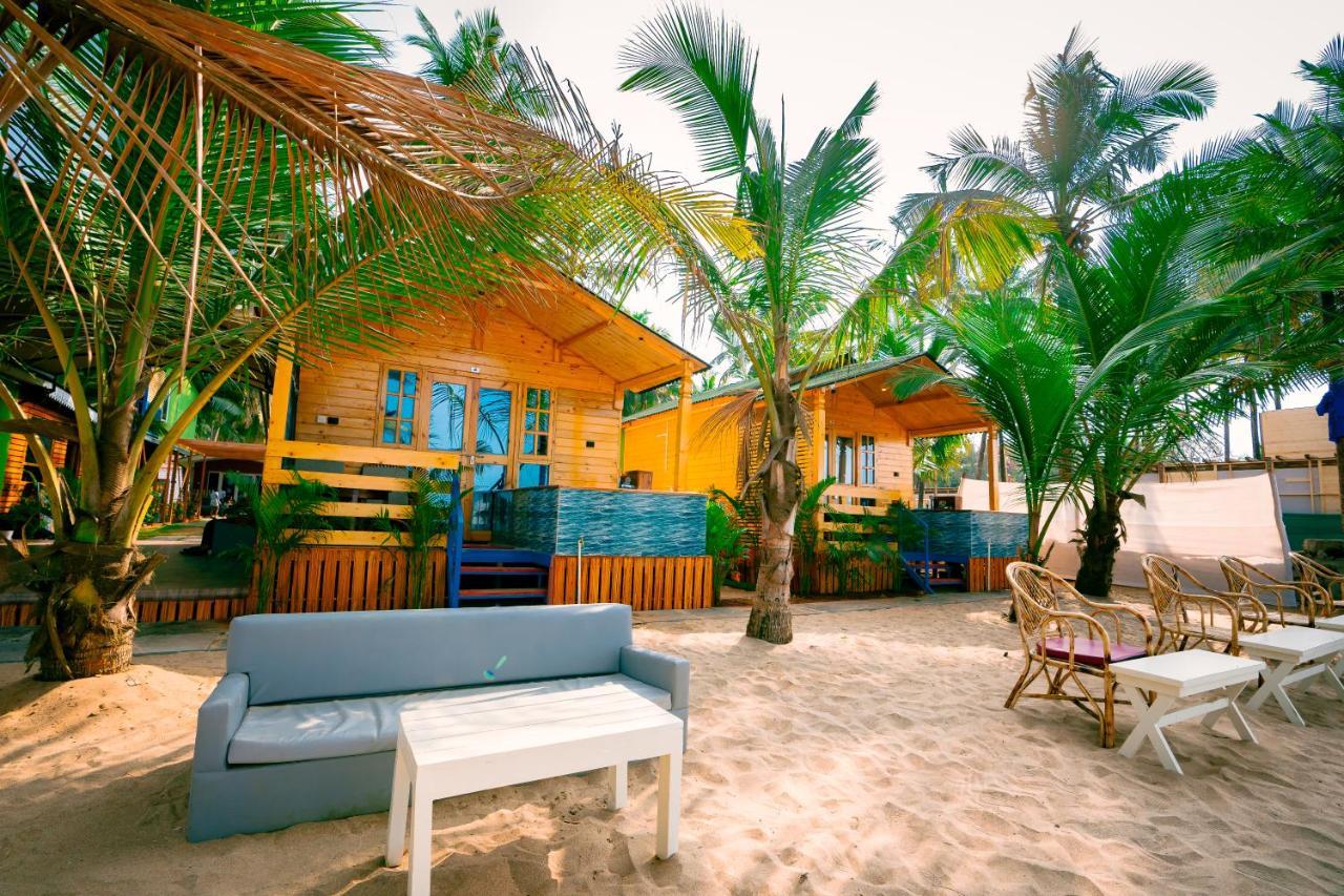 Orange Sky Beach Bungalow Агонда Екстериор снимка