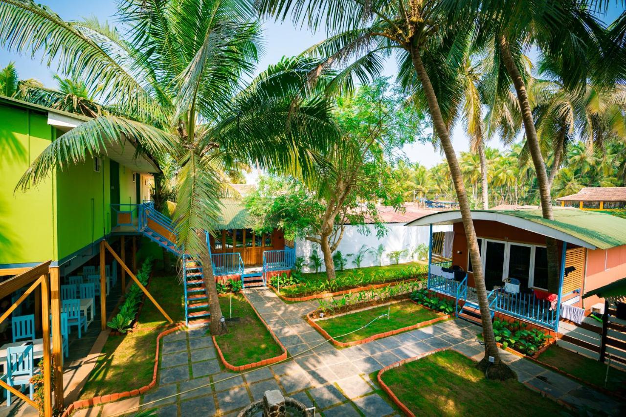Orange Sky Beach Bungalow Агонда Екстериор снимка