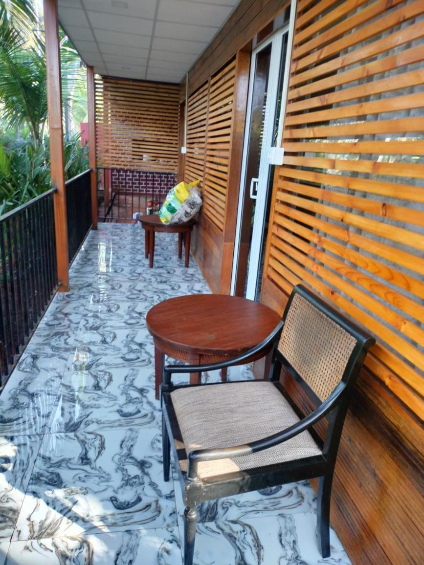Orange Sky Beach Bungalow Агонда Екстериор снимка