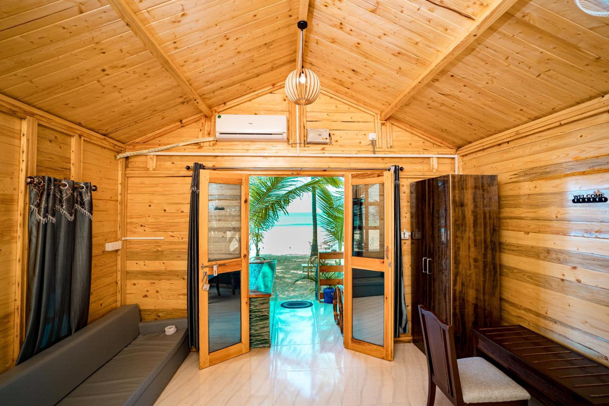 Orange Sky Beach Bungalow Агонда Екстериор снимка